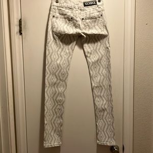 Rock and Roll denim. 34 length. 25 waist. Southwest pattern.